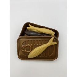 Boîte de sardines en chocolat au lait