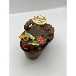 Panier en chocolat au lait